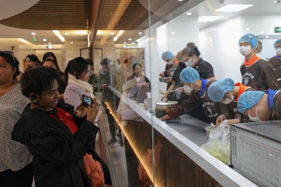 北京匯愛大廈迎國(guó)際記者團(tuán)，技術(shù)助殘展現(xiàn)城市溫度